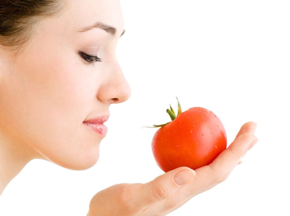 Tomato, rosemary nutricosmetic blend may work synergistically to support skin against environmental UV irradiation