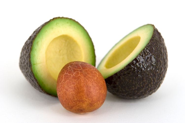 Does avocado size matter?